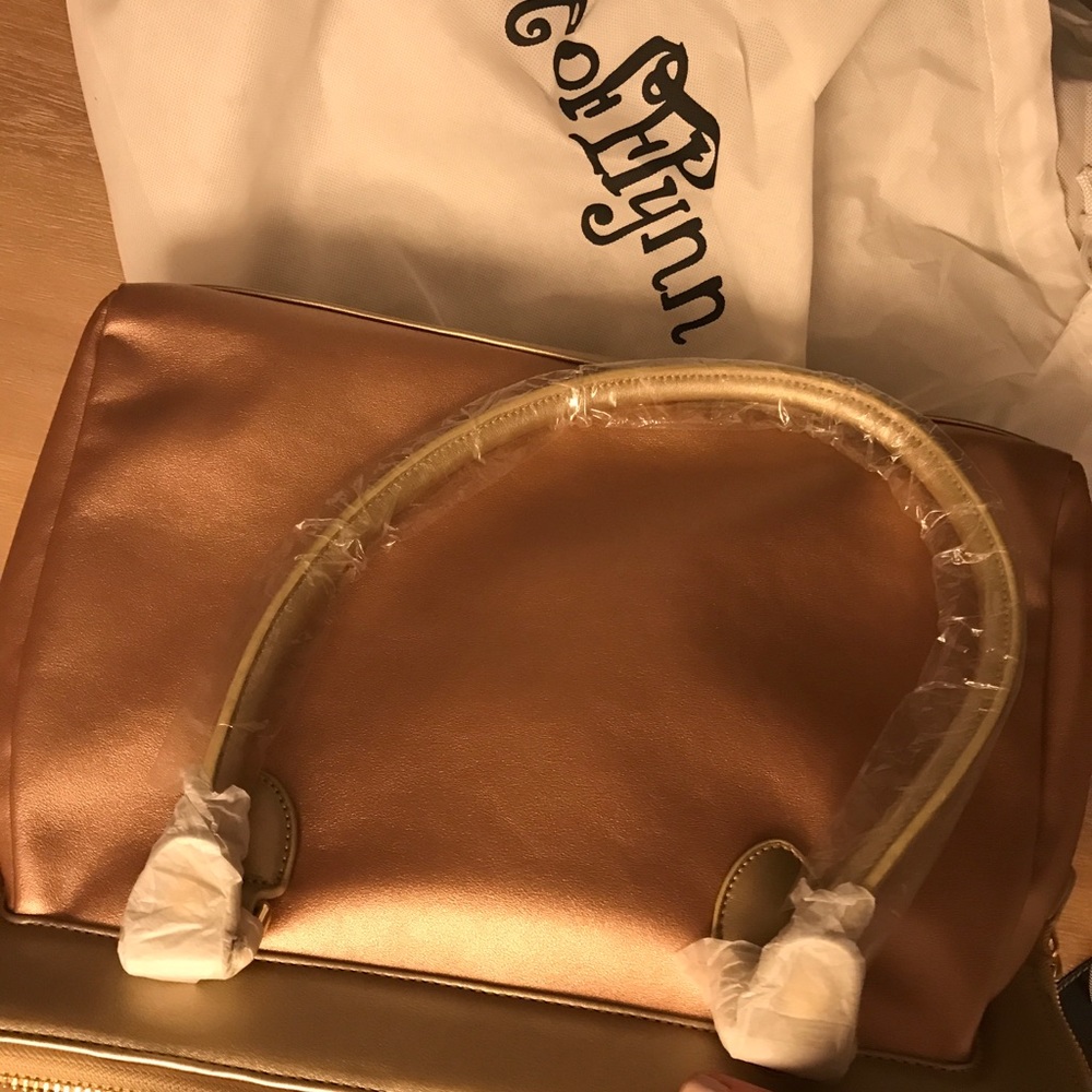 House of Flynn brand new pink leather camera bag